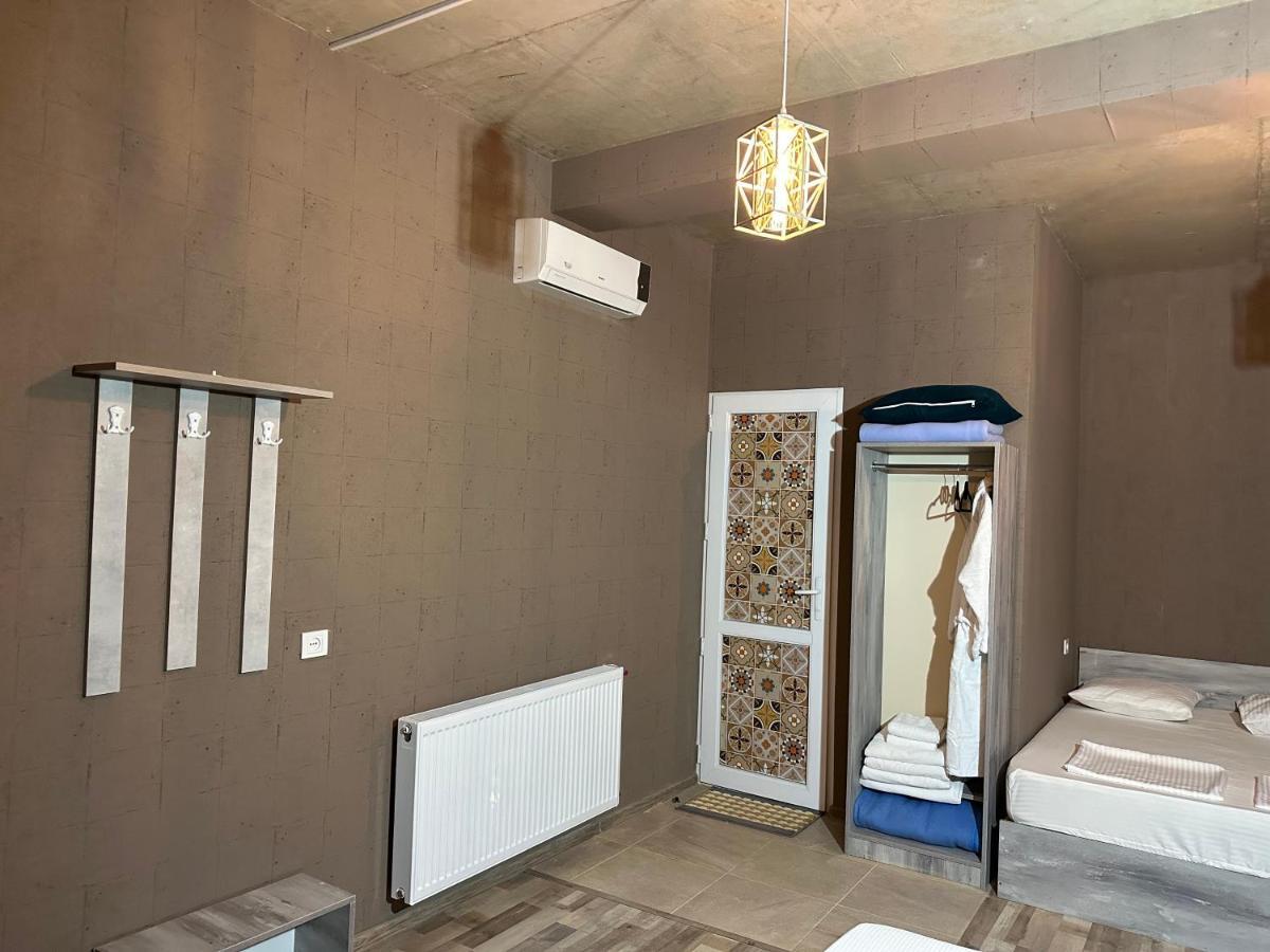 Nid Hotel Тбилиси Экстерьер фото