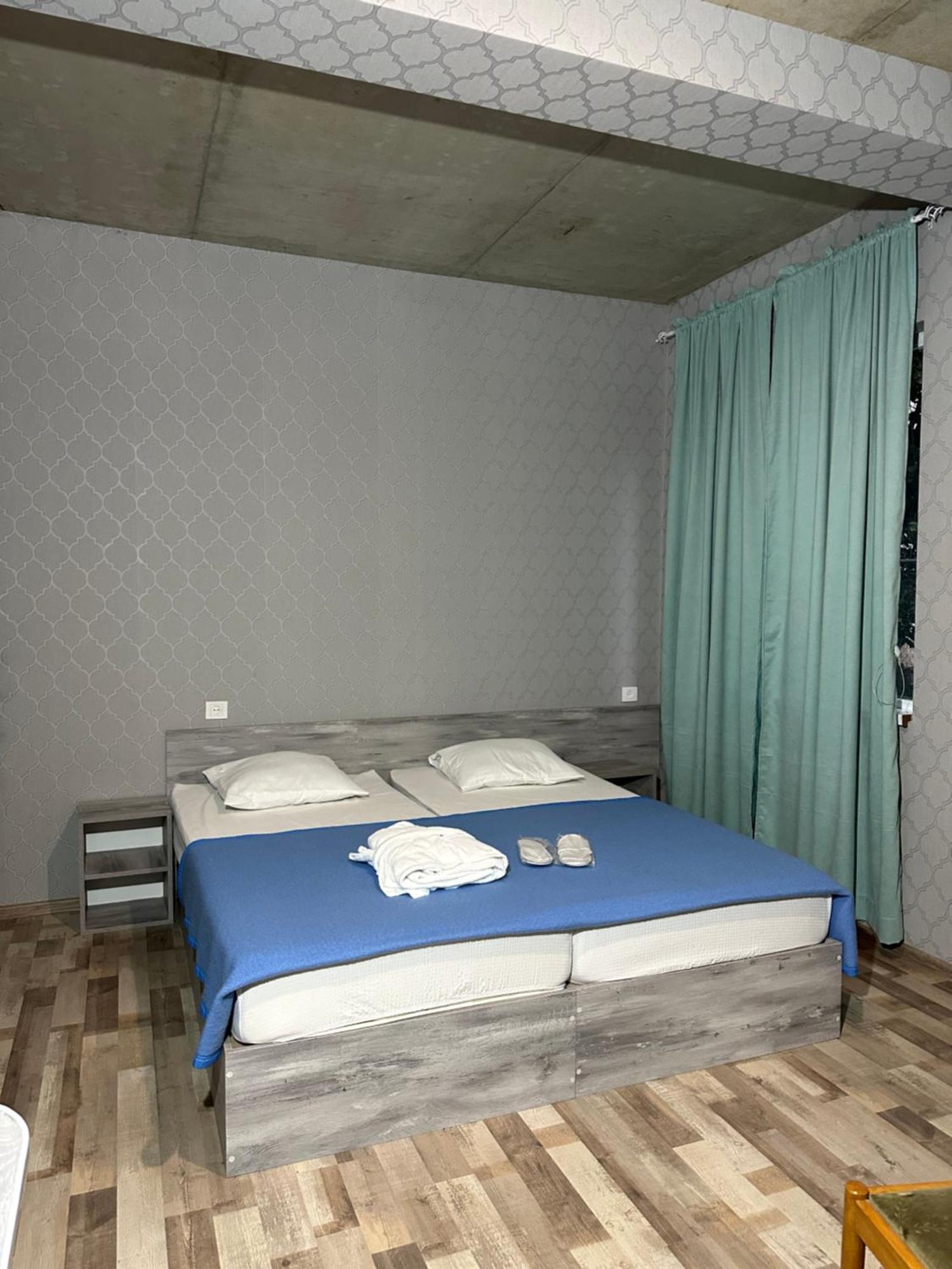 Nid Hotel Тбилиси Экстерьер фото