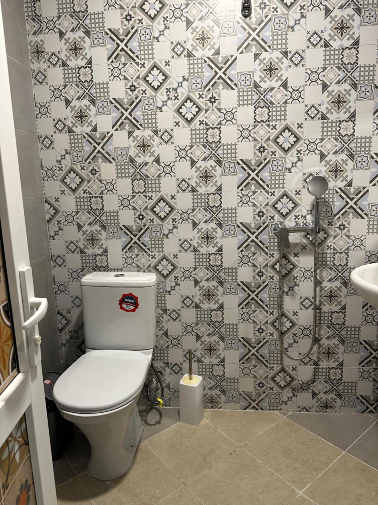 Nid Hotel Тбилиси Экстерьер фото